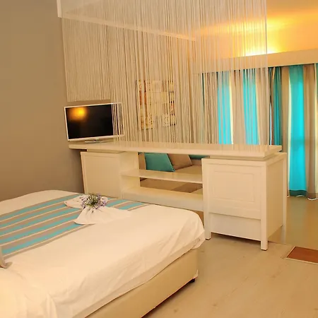 Tt Tropical Family Life Tropical 4*