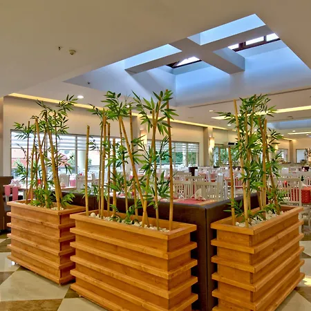 Tt Tropical Family Life Tropical 4* Sarigerme