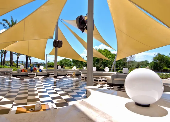 Tt Tropical Family Life Tropical 4*