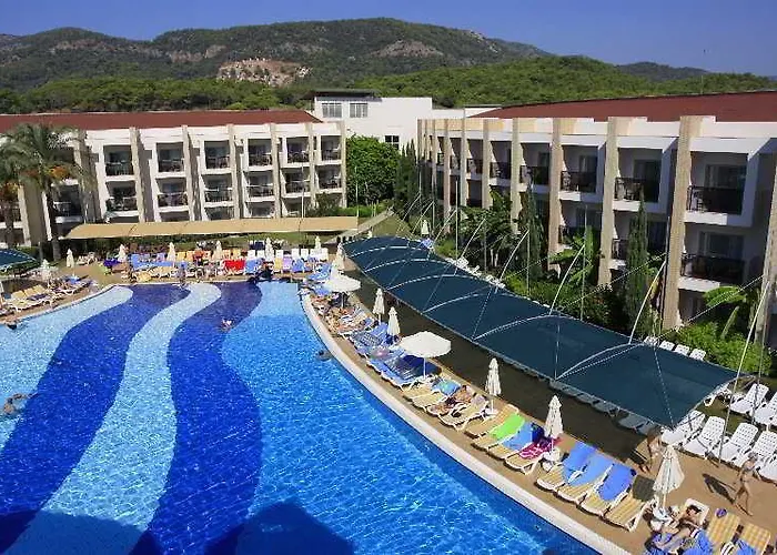 Tt Tropical Family Life Tropical Hotel